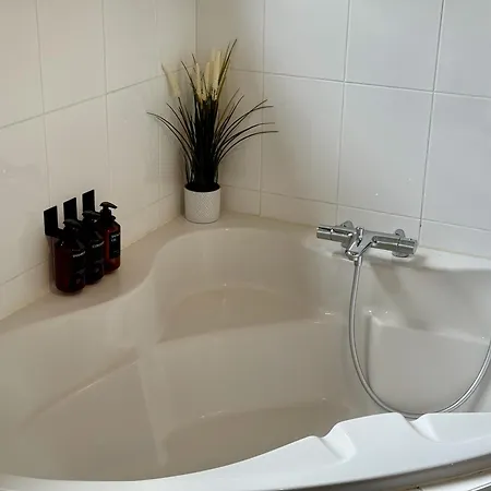 3br With Big Garden, Ping-pong, Cinema, Bath Nyaraló