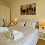 3br With Big Garden, Ping-pong, Cinema, Bath