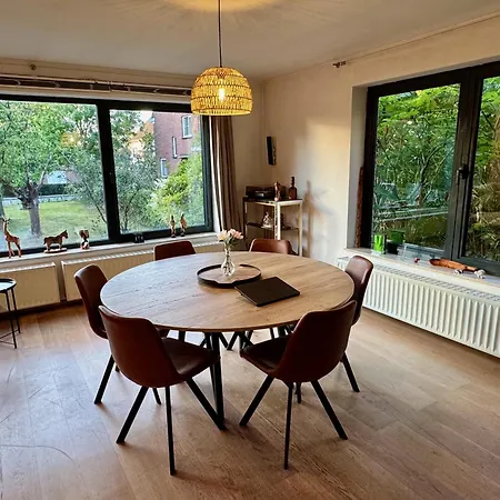 Prázdninový dům 3br With Big Garden, Ping-pong, Cinema, Bath Gent