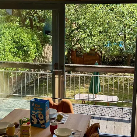 3br With Big Garden, Ping-pong, Cinema, Bath Feriehus