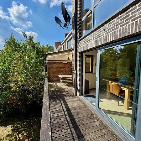 3br With Big Garden, Ping-pong, Cinema, Bath