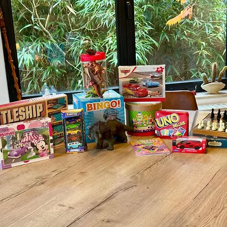 3br With Big Garden, Ping-pong, Cinema, Bath