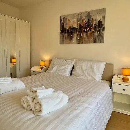 3br With Big Garden, Ping-pong, Cinema, Bath Gante