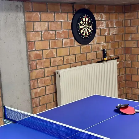 Сasa de vacaciones 3br With Big Garden, Ping-pong, Cinema, Bath