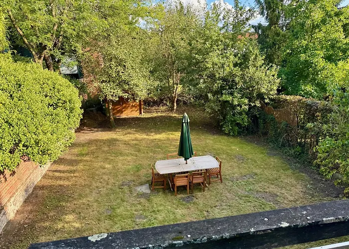 3br With Big Garden, Ping-pong, Cinema, Bath *