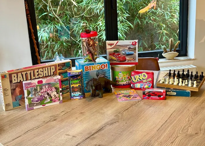 3br With Big Garden, Ping-pong, Cinema, Bath