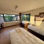 3br With Big Garden, Ping-pong, Cinema, Bath *