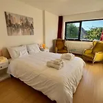 3br With Big Garden, Ping-pong, Cinema, Bath