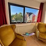 3br With Big Garden, Ping-pong, Cinema, Bath