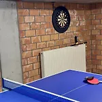 Hébergement de vacances 3br With Big Garden, Ping-pong, Cinema, Bath