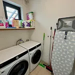 3br With Big Garden, Ping-pong, Cinema, Bath Hébergement de vacances *
